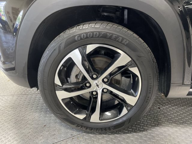 Used 2024 Chevrolet Trax RS FWD image 10