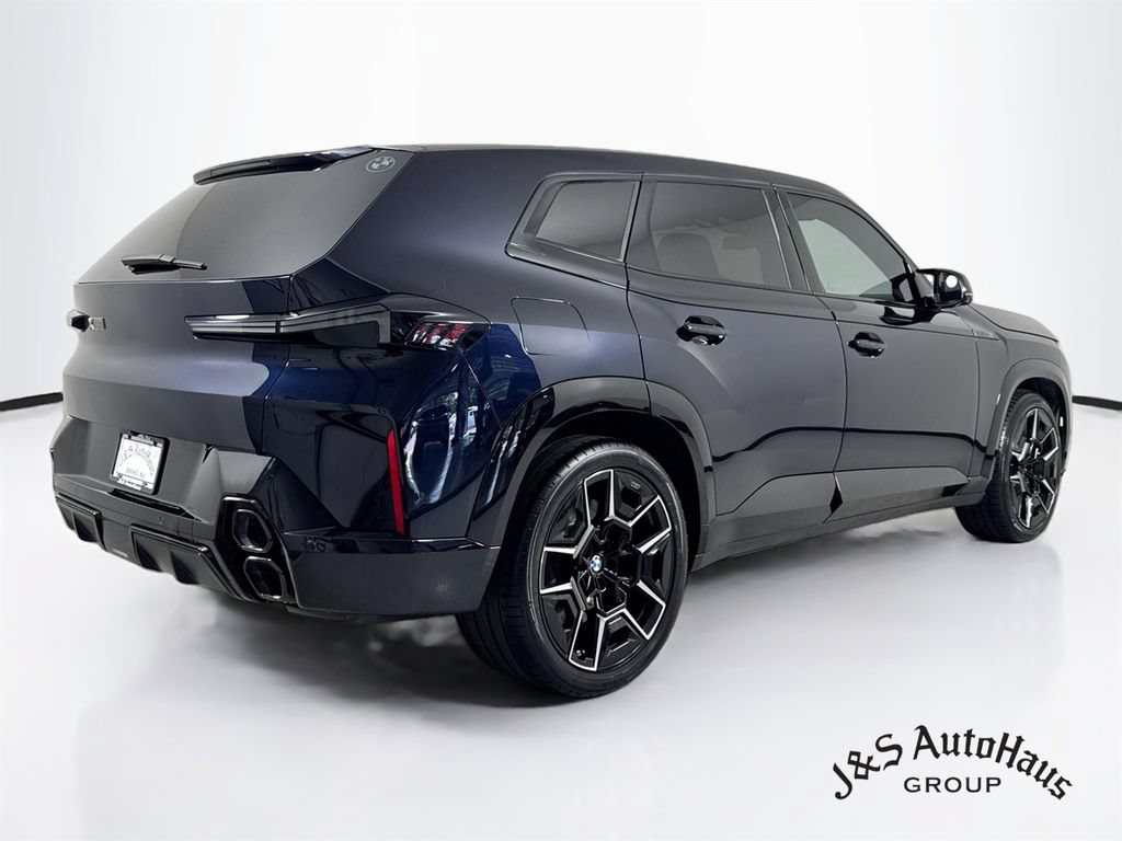 Used 2023 BMW XM AWD/4WD image 7
