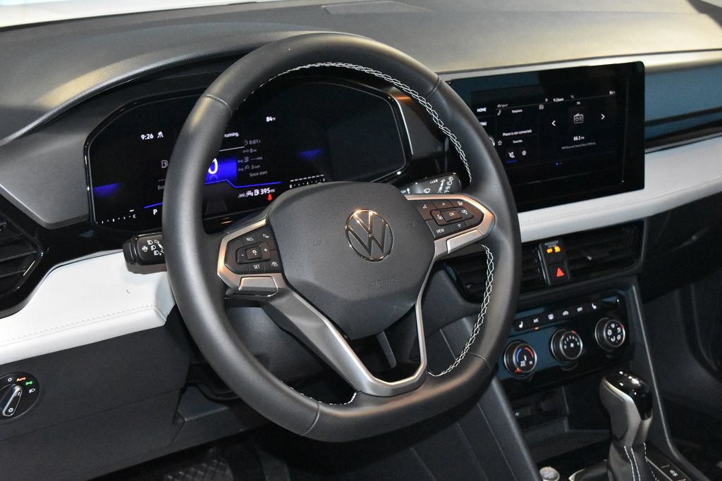 Certified 2025 Volkswagen Taos S AWD/4WD image 2
