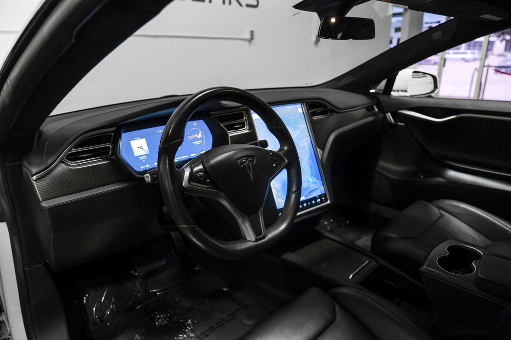 Used 2018 Tesla Model S 75D image 3
