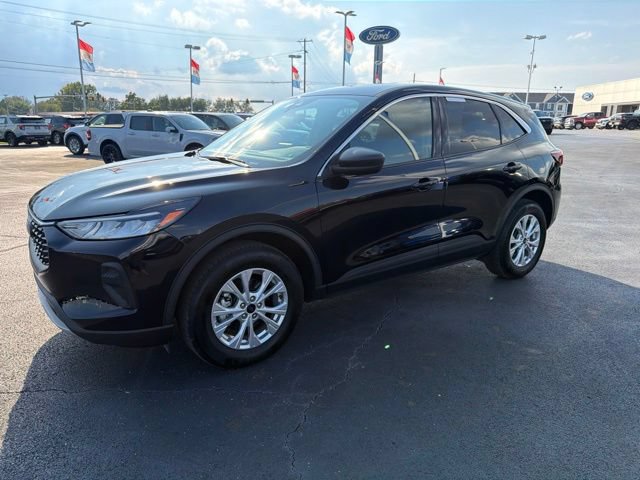 Used 2024 Ford Escape Active AWD/4WD image 5