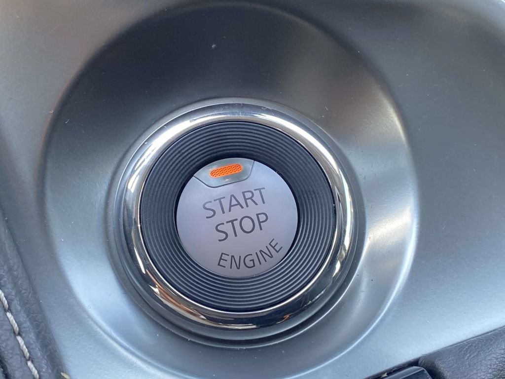 Used 2023 Nissan Maxima Platinum w/ Sport Mat Group FWD image 29