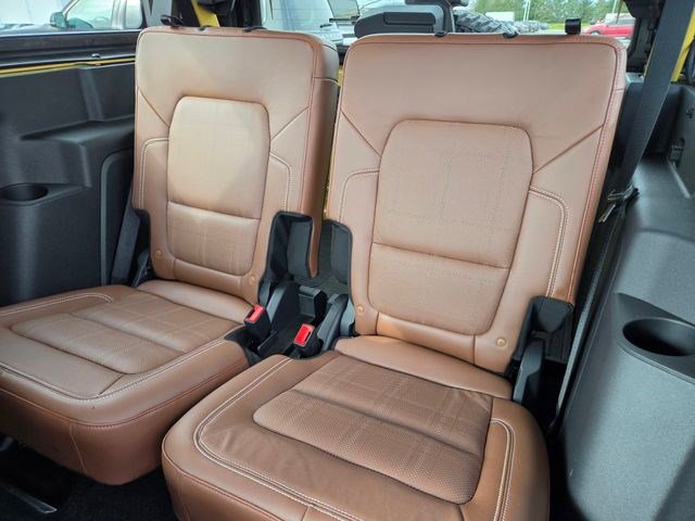 Used 2024 Ford Bronco Heritage Edition image 9