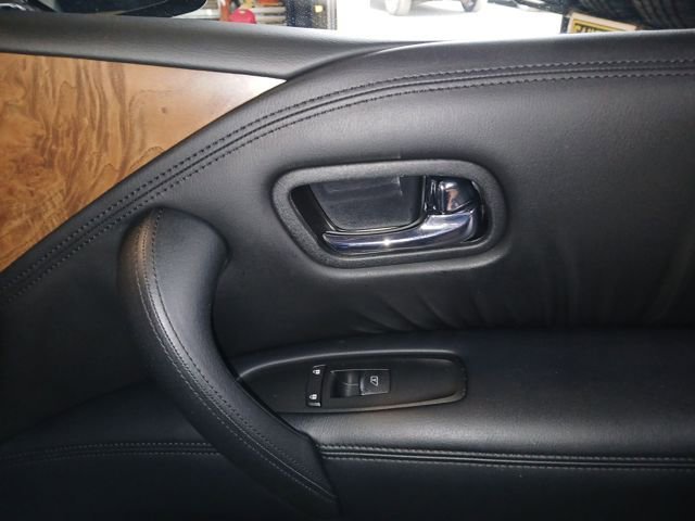 Used 2024 Nissan Armada SL w/ Captain's Chairs Package AWD/4WD image 51