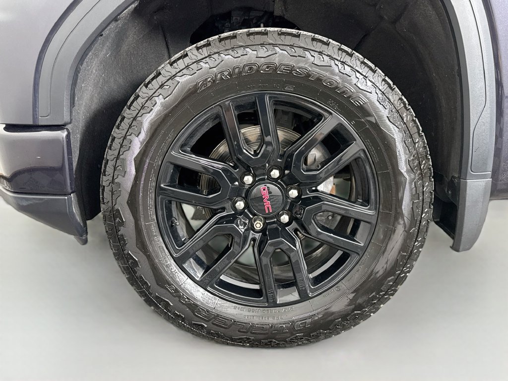 Used 2025 GMC Sierra 1500 Elevation AWD/4WD image 29