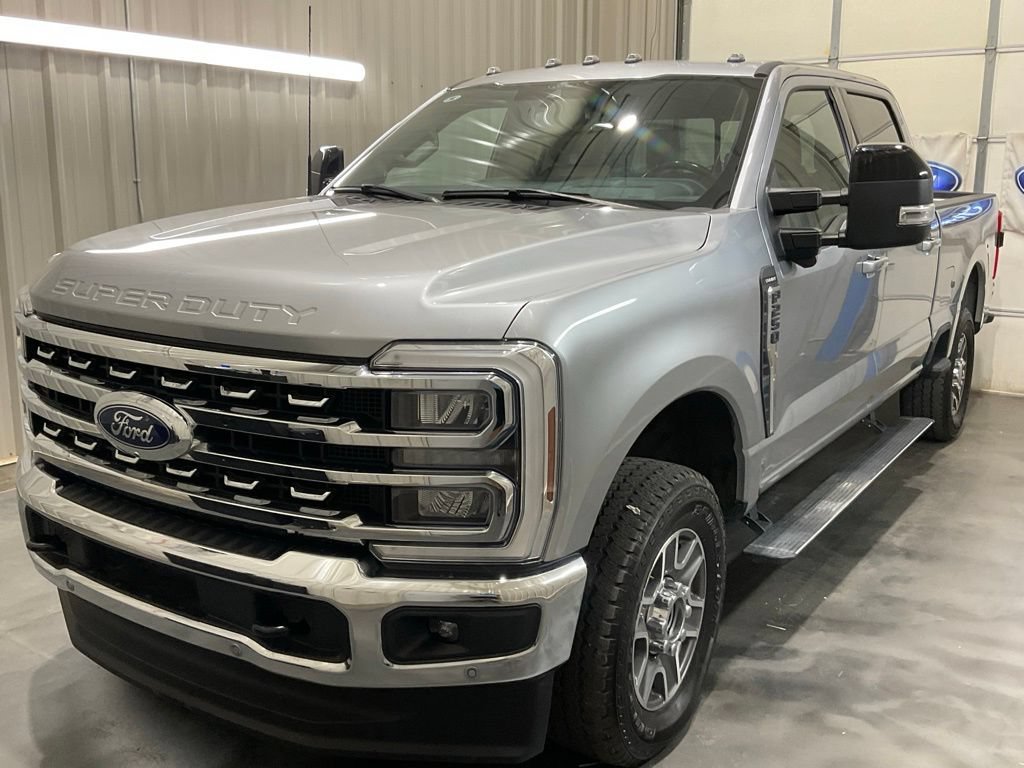 Used 2024 Ford F250 Lariat w/ Lariat Ultimate Package AWD/4WD image 4