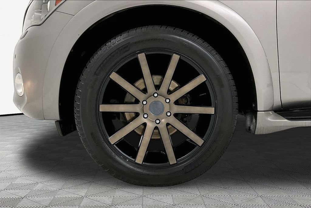 Used 2013 INFINITI QX56 4WD image 28