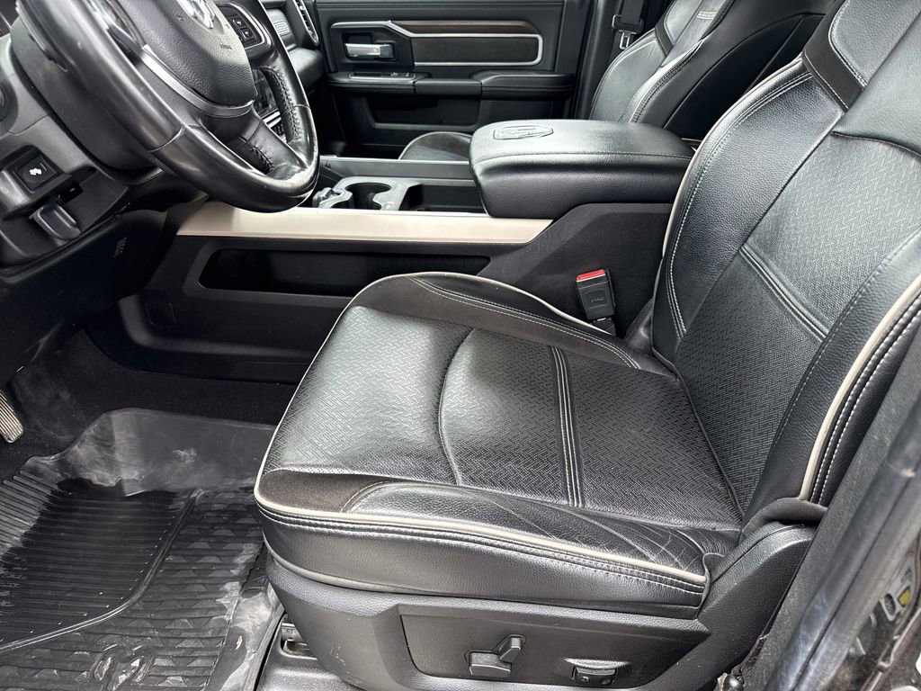 Used 2022 RAM 2500 Laramie image 12