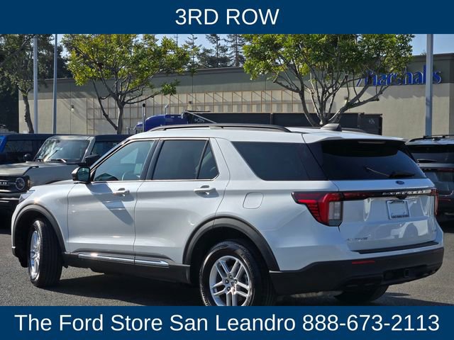 Certified 2025 Ford Explorer Active image 7