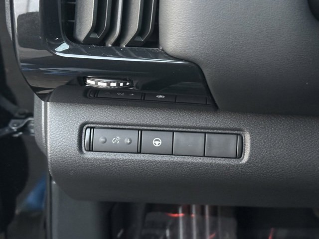 Certified 2023 Nissan Pathfinder SV w/ Black Appearance Package image 21