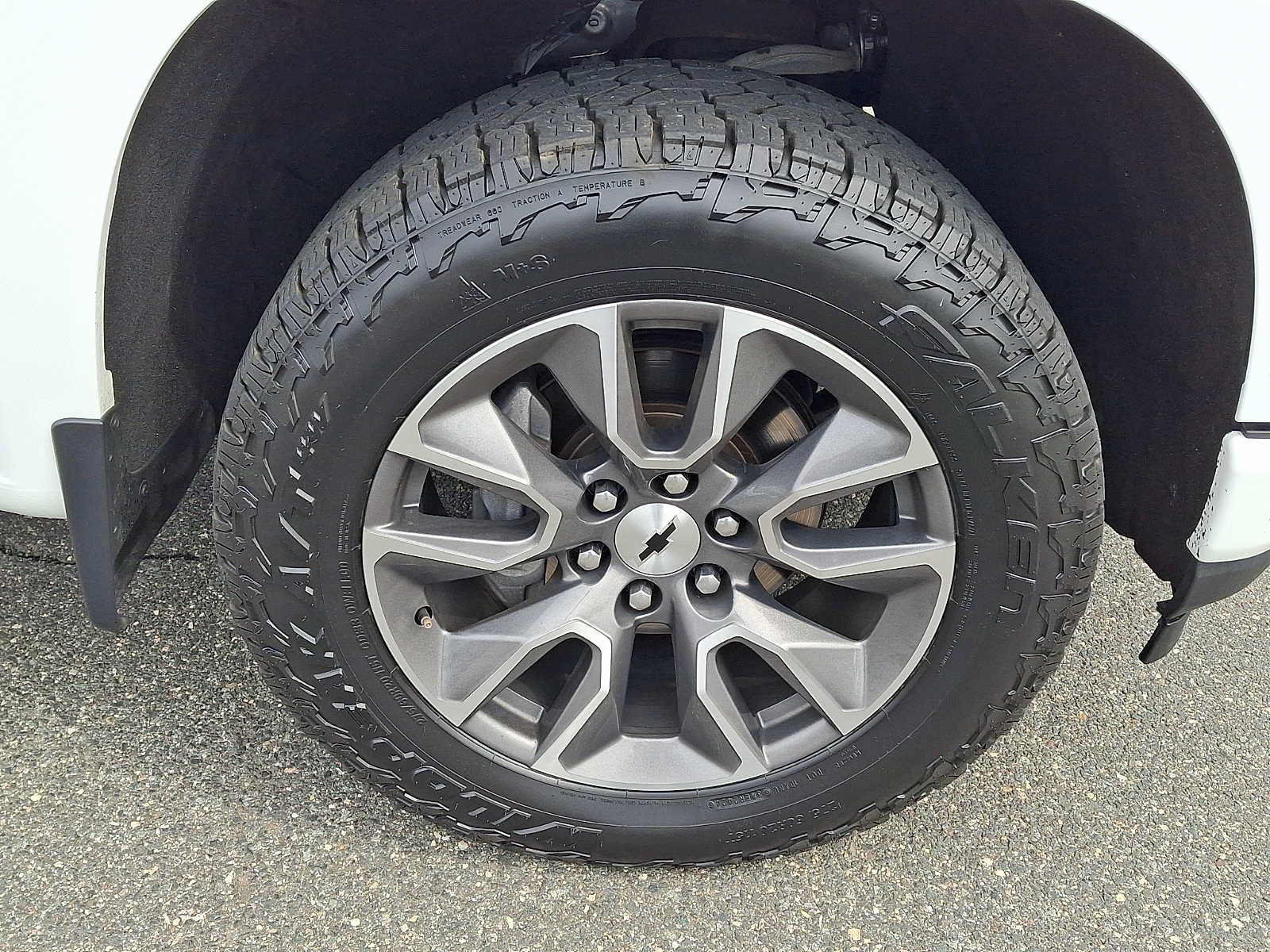 Used 2019 Chevrolet Silverado 1500 RST w/ All-Star Edition AWD/4WD image 8