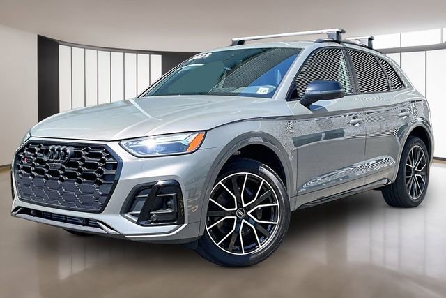 Used 2023 Audi SQ5 Premium Plus w/ Premium Plus Package AWD/4WD image 3