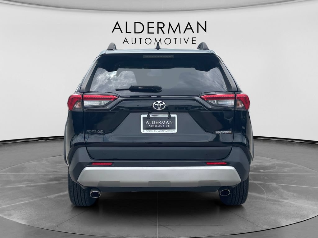 Used 2020 Toyota RAV4 Adventure AWD/4WD image 4