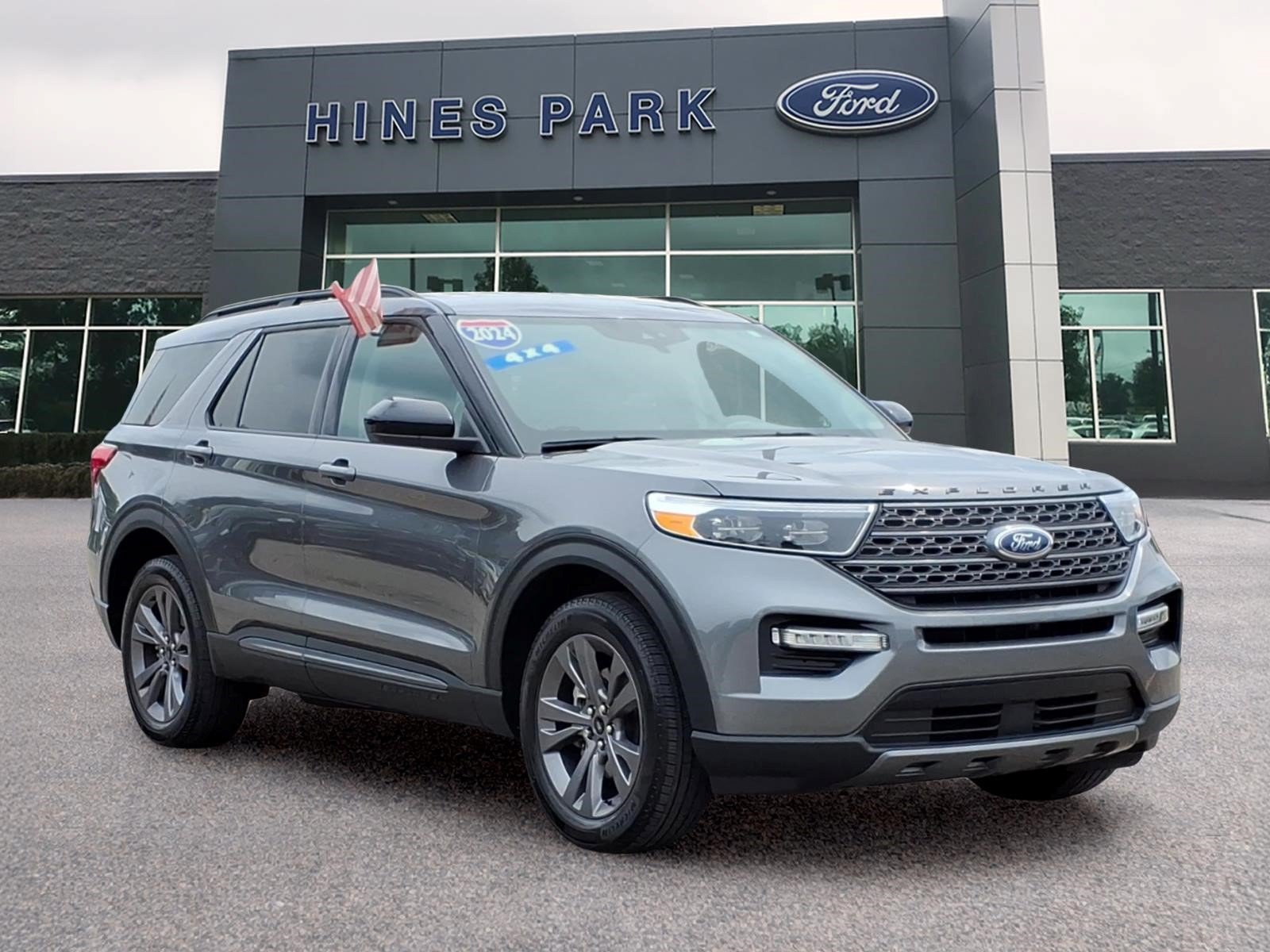 Used 2024 Ford Explorer XLT w/ Equipment Group 202A