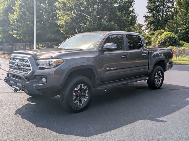 Used 2016 Toyota Tacoma TRD Off-Road w/ Premium & Technology Package AWD/4WD image 5