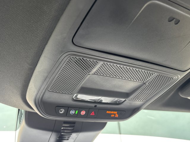 Used 2024 Chevrolet Traverse LT w/ Enhanced Driving Package FWD image 42