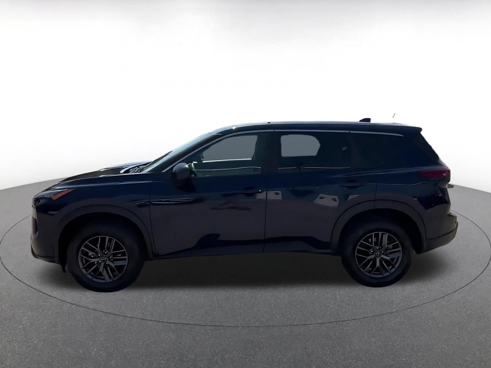 Used 2026 Nissan Rogue SV AWD/4WD image 9