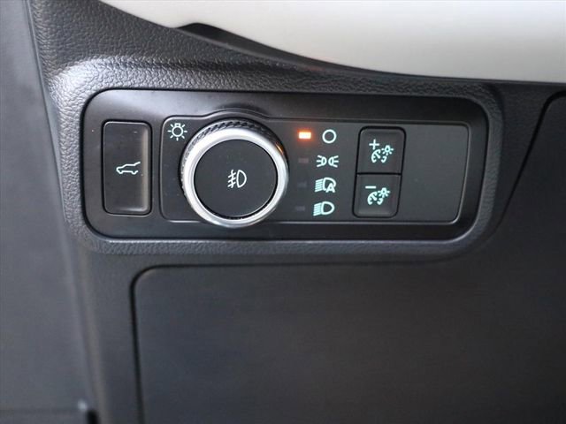 Used 2025 Ford Explorer Platinum w/ LUX Leather Package image 30