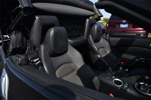 Used 2013 Nissan 370Z Touring w/ Sport Pkg image 7