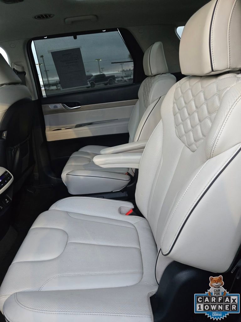 Used 2021 Hyundai Palisade Limited image 48