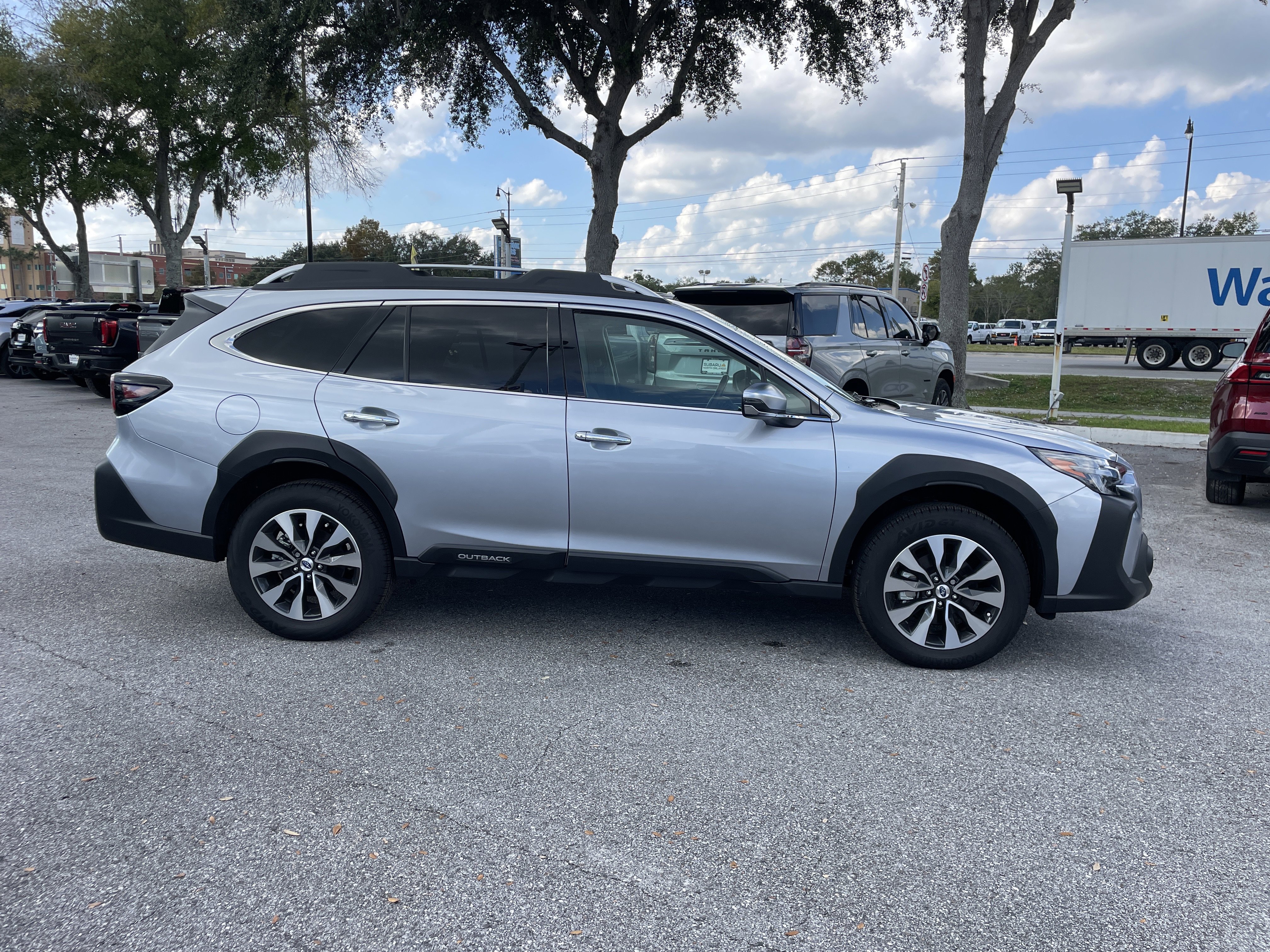 Certified 2025 Subaru Outback Touring w/ Tech Package 3 image 2