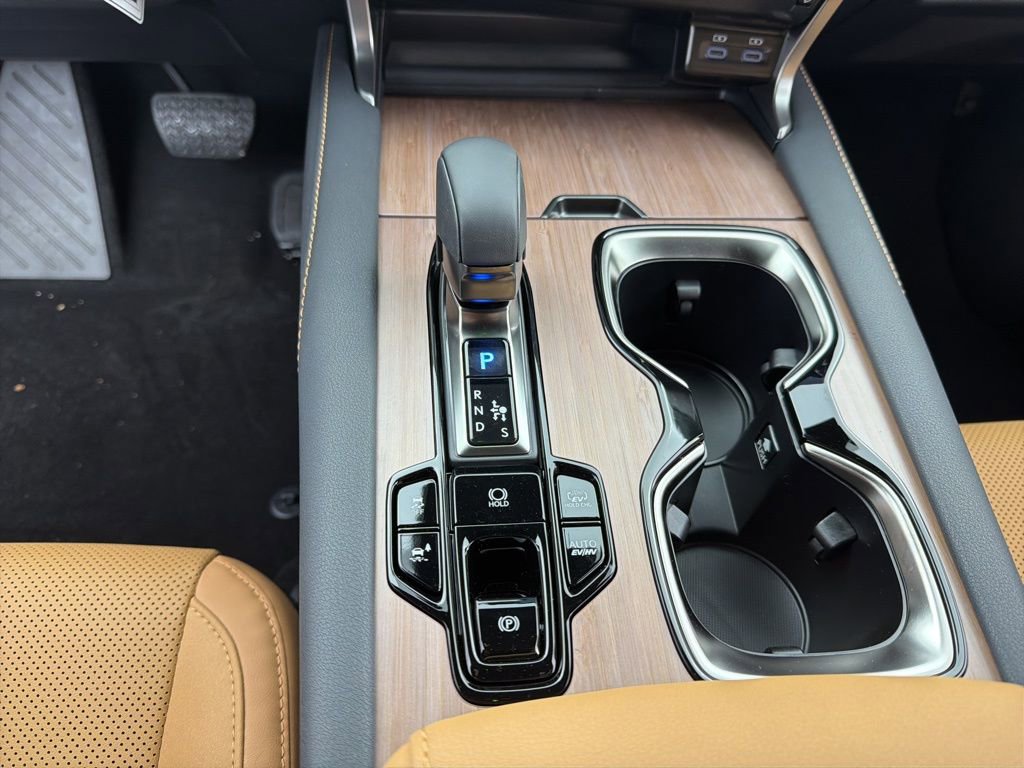 New 2026 Lexus RX 450h AWD image 10