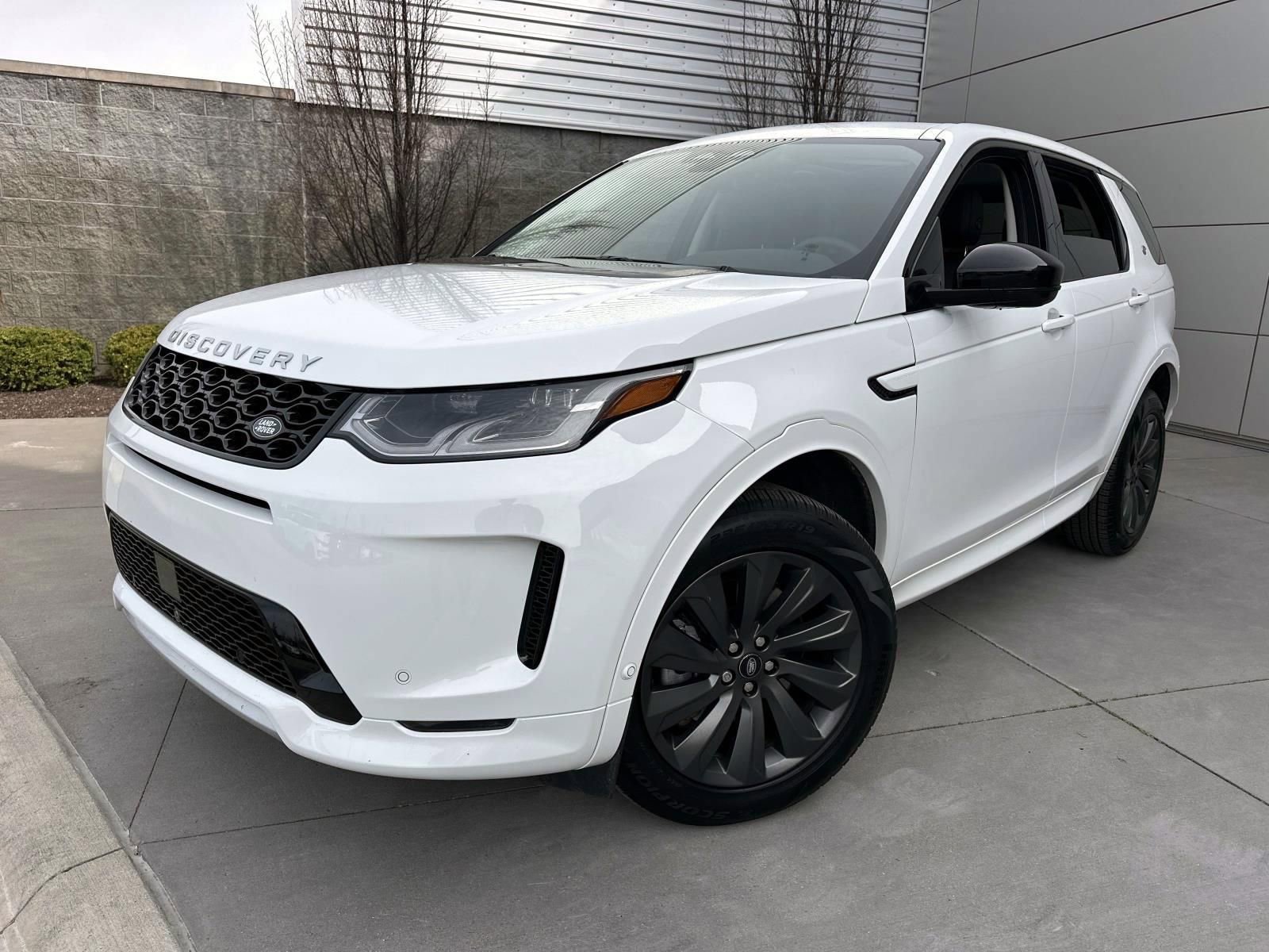 Used 2025 Land Rover Discovery Sport S image 1
