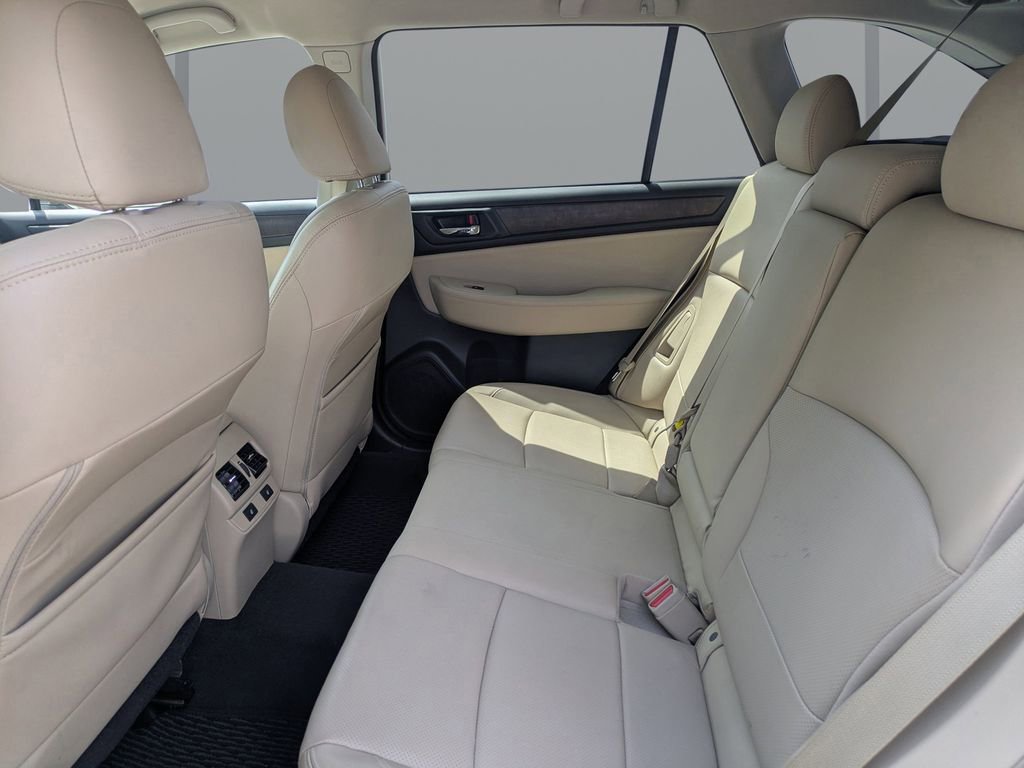 Used 2015 Subaru Outback 2.5i Limited w/ Popular Package #4 image 14