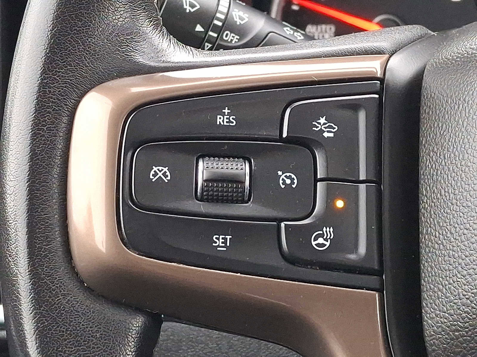 Used 2020 Chevrolet Silverado 1500 High Country w/ Technology Package AWD/4WD image 22