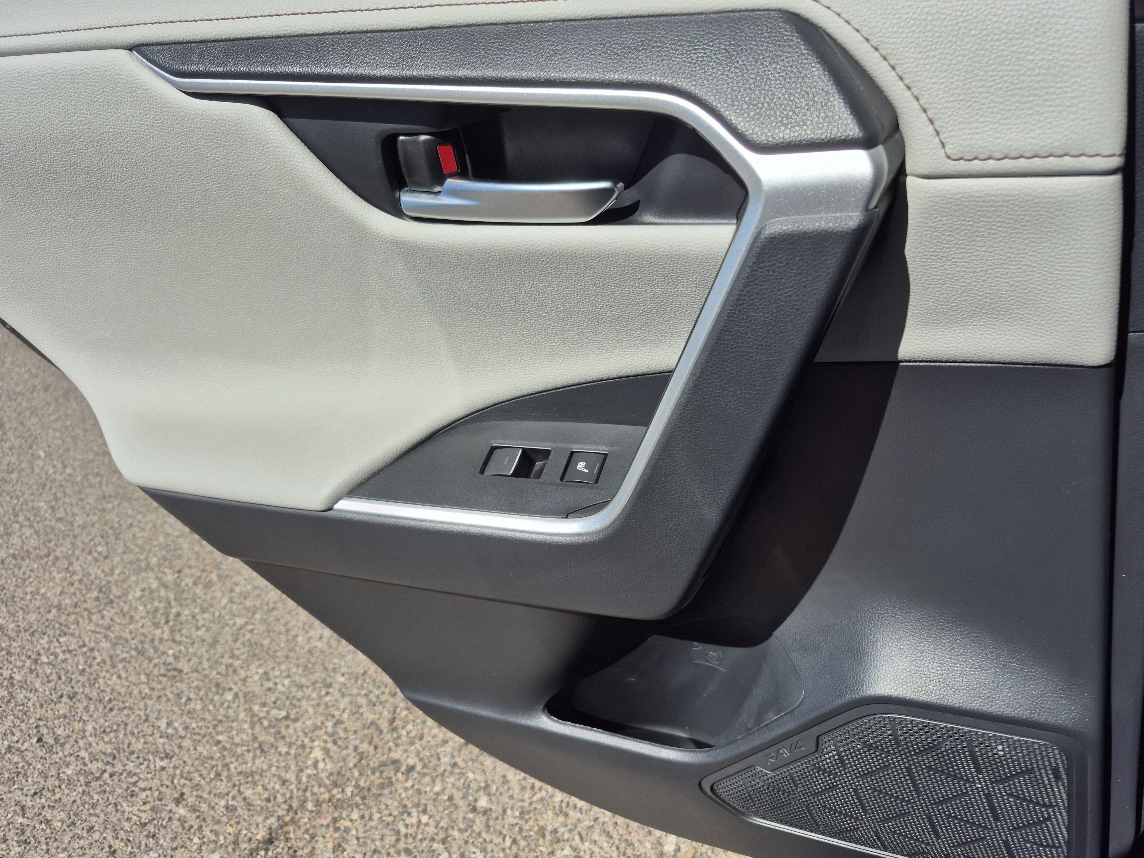 Certified 2023 Toyota RAV4 Limited AWD/4WD image 19
