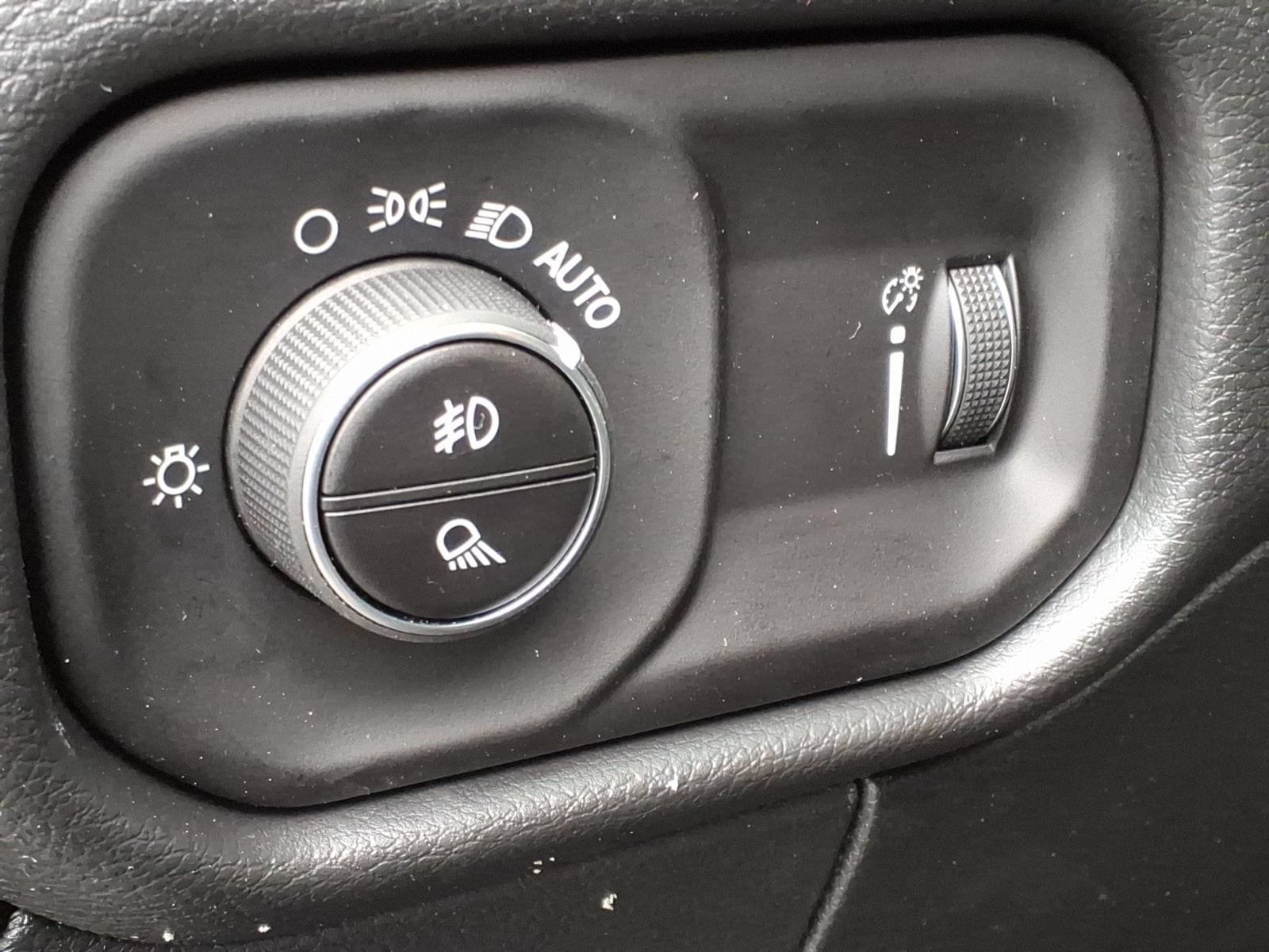 New 2026 RAM 2500 Warlock AWD/4WD image 15