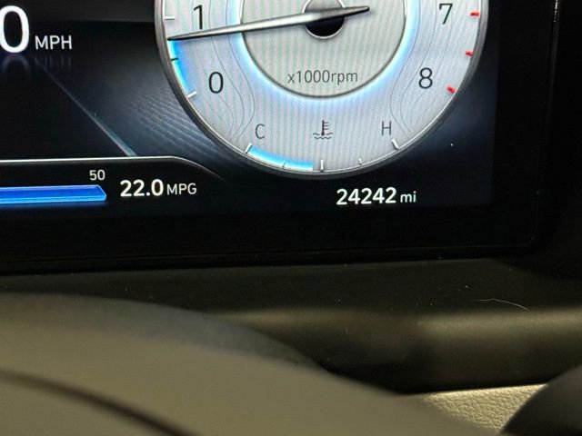 Used 2023 Hyundai Tucson Limited image 36