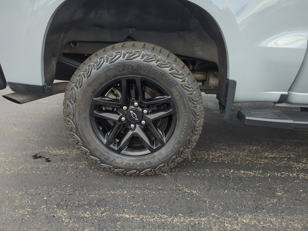 Certified 2024 Chevrolet Silverado 1500 Custom Trail Boss AWD/4WD image 13