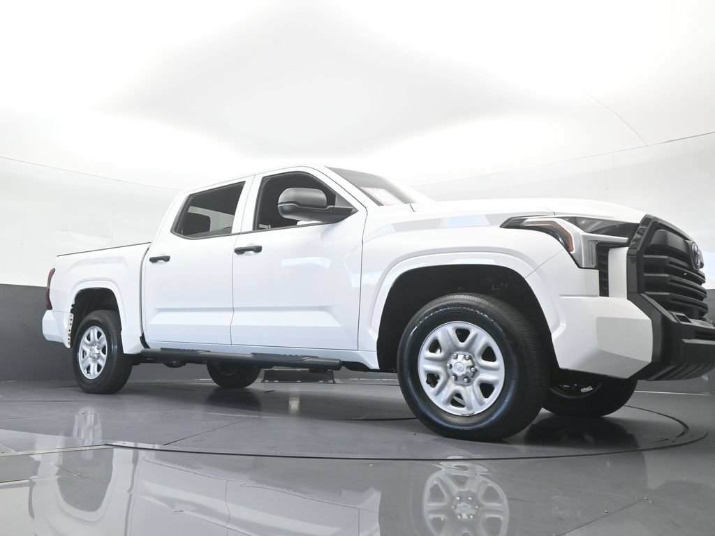 Used 2025 Toyota Tundra SR w/ SR Tow Package AWD/4WD image 57