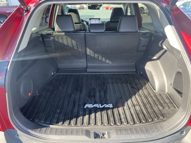 Used 2021 Toyota RAV4 Limited image 25