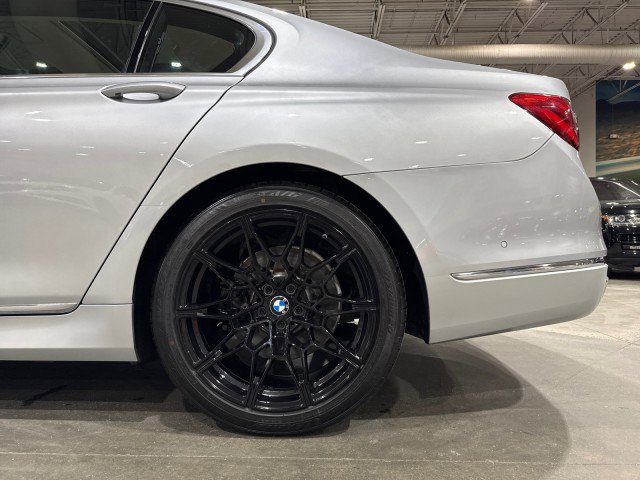 Used 2016 BMW 750i xDrive image 82