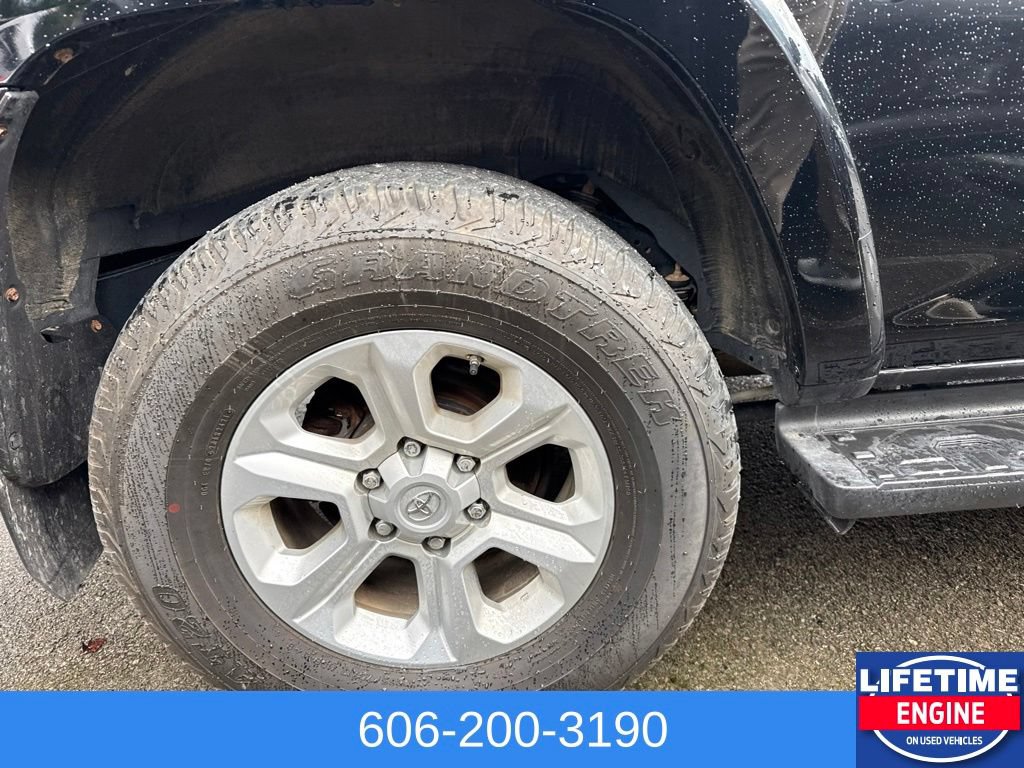 Used 2021 Toyota 4Runner SR5 Premium AWD/4WD image 6