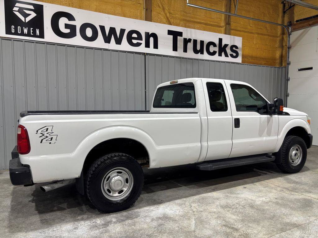 Used 2015 Ford F250 XL w/ Power Equipment Group AWD/4WD image 6