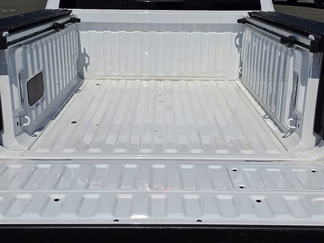 Used 2025 RAM 1500 Laramie w/ Night Edition AWD/4WD image 17