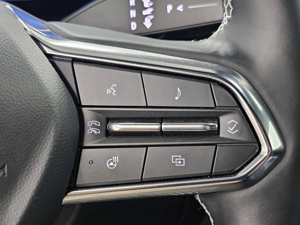 Used 2025 Chevrolet Equinox EV LT w/ Convenience Package FWD image 32
