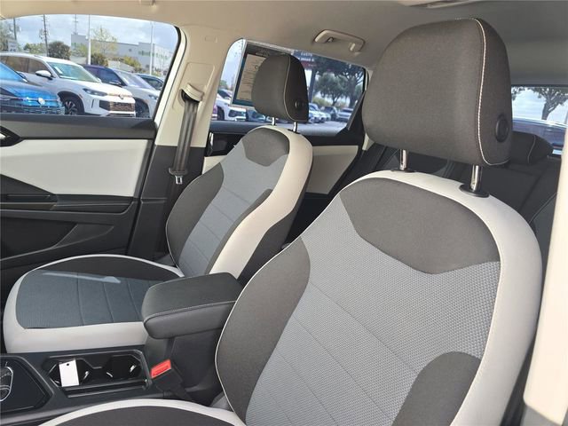 Used 2025 Volkswagen Taos S FWD image 13