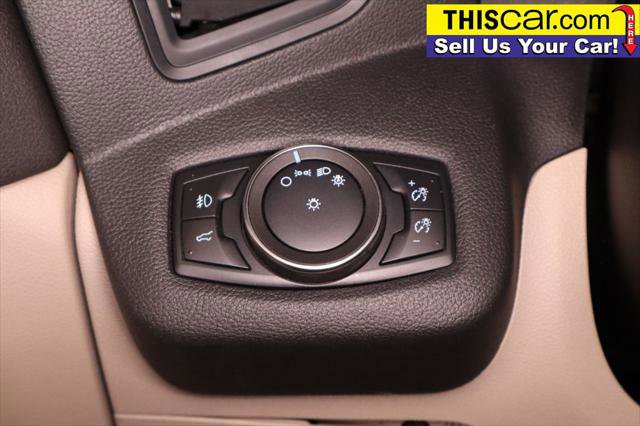 Used 2019 Ford Escape SE image 16