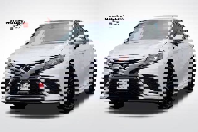 Used 2024 Toyota Camry XSE image 1