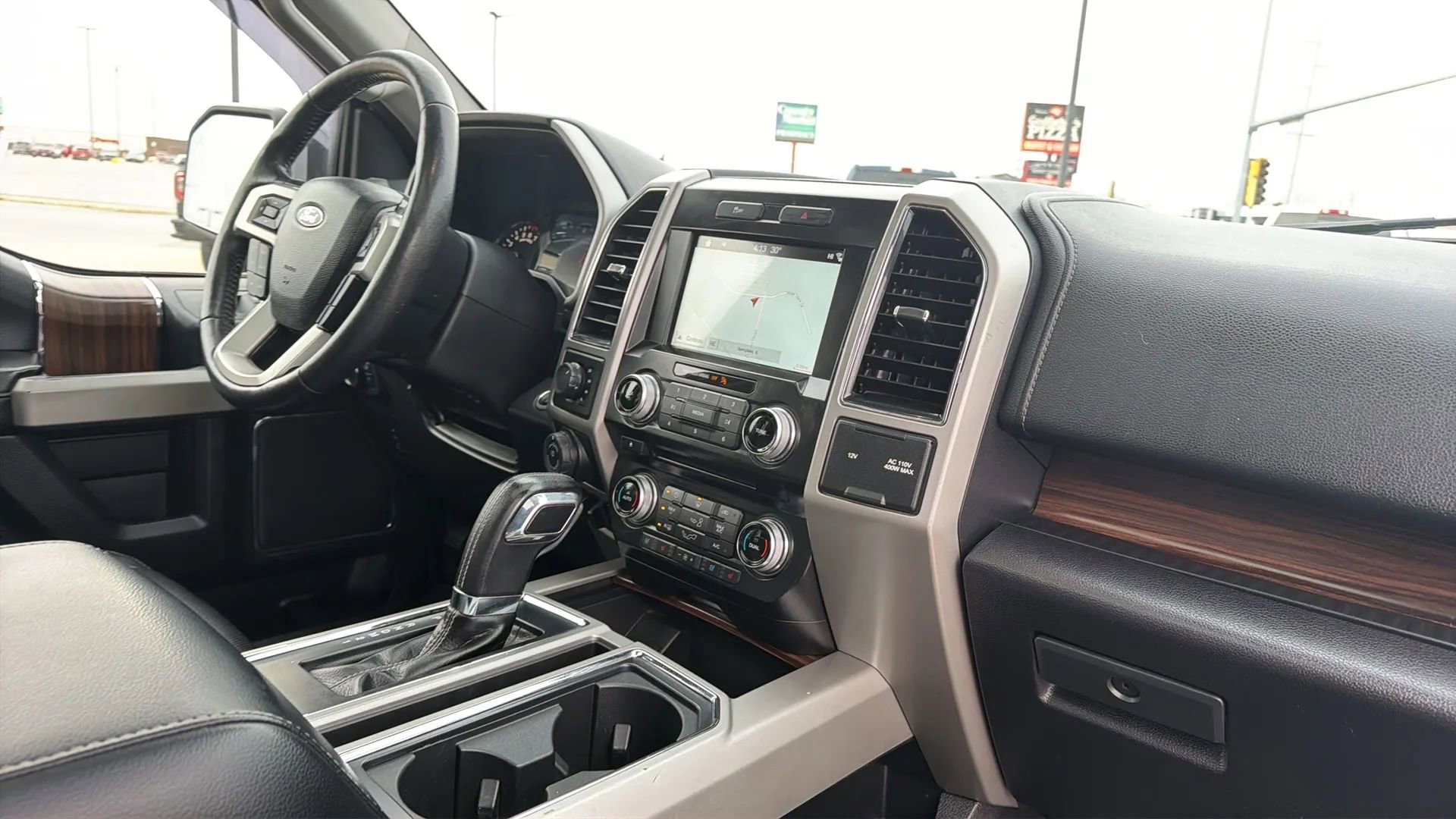 Used 2017 Ford F150 Lariat w/ Equipment Group 502A Luxury image 85