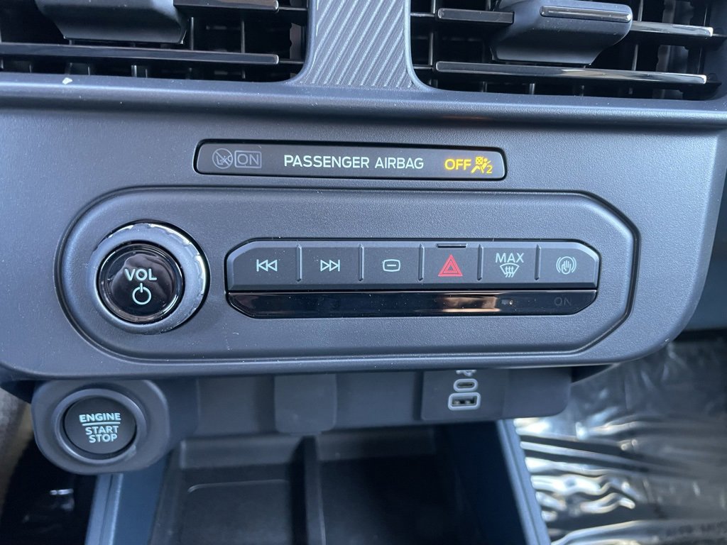 New 2026 Ford Maverick XLT w/ XLT Luxury Package image 11