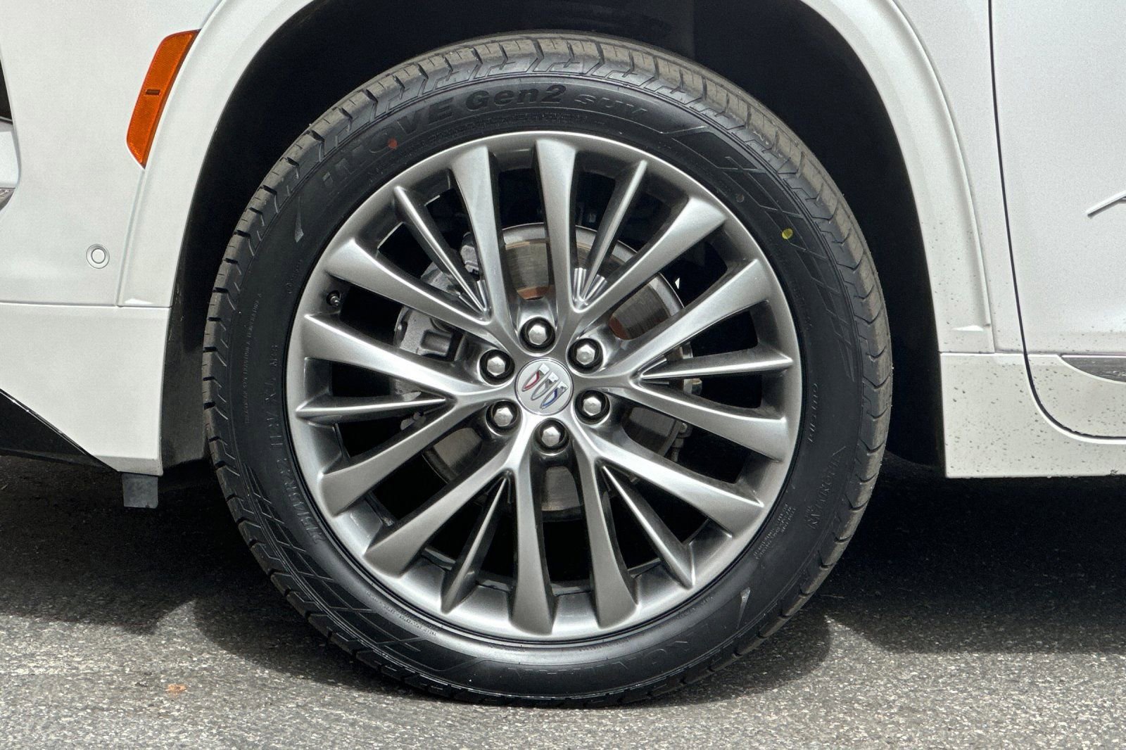 Certified 2025 Buick Enclave Avenir w/ Super Cruise Package image 28