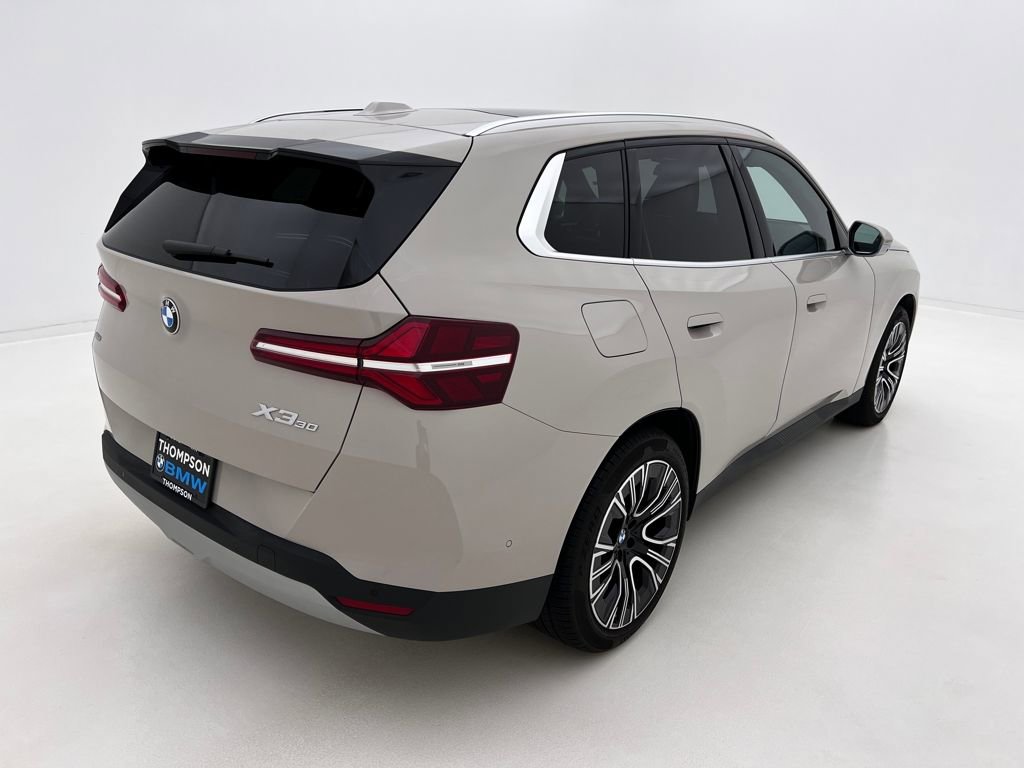 Certified 2025 BMW X3 xDrive30i w/ Premium Package image 7