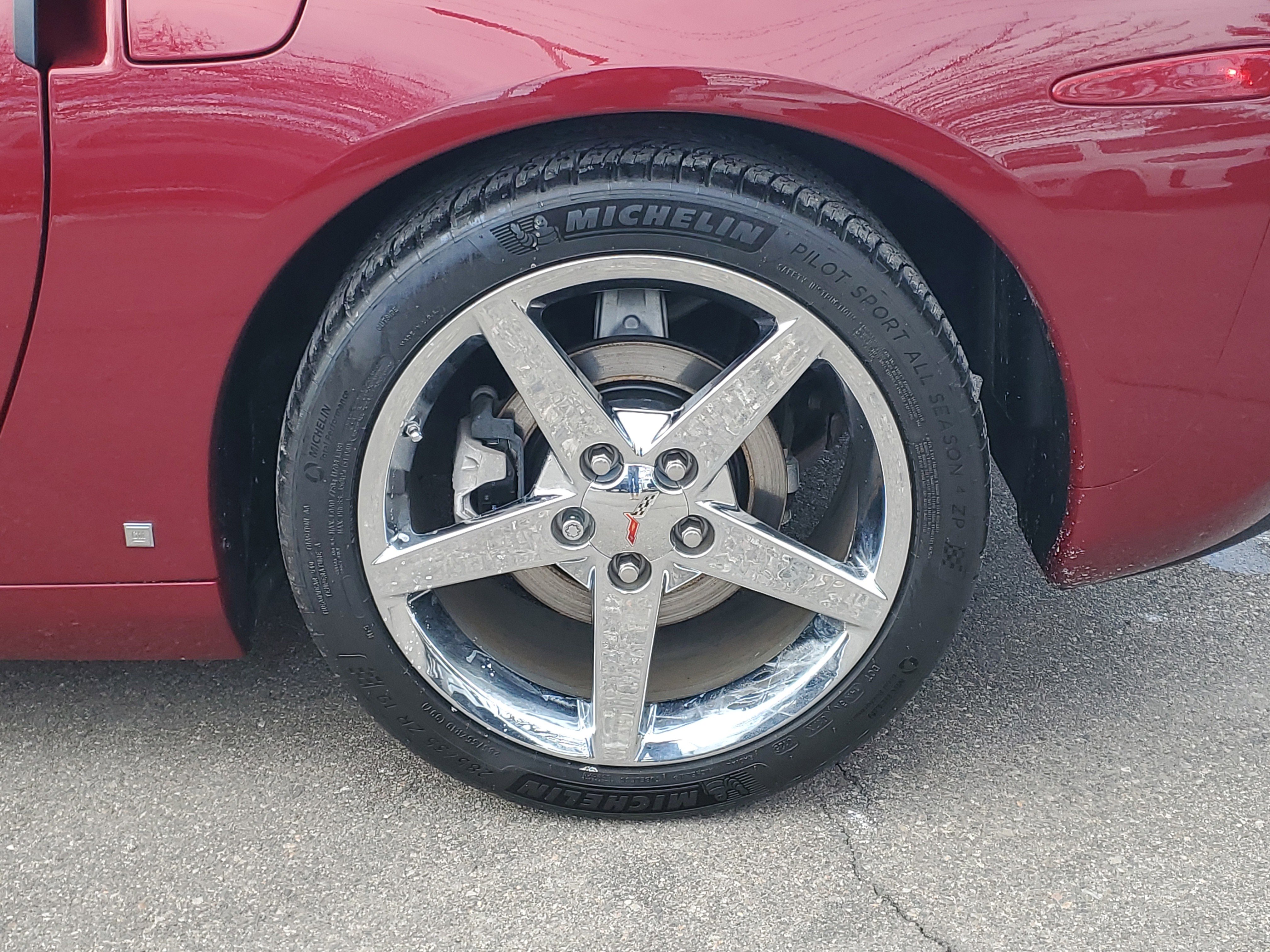 Used 2007 Chevrolet Corvette Coupe w/ Preferred Equipment Group image 20