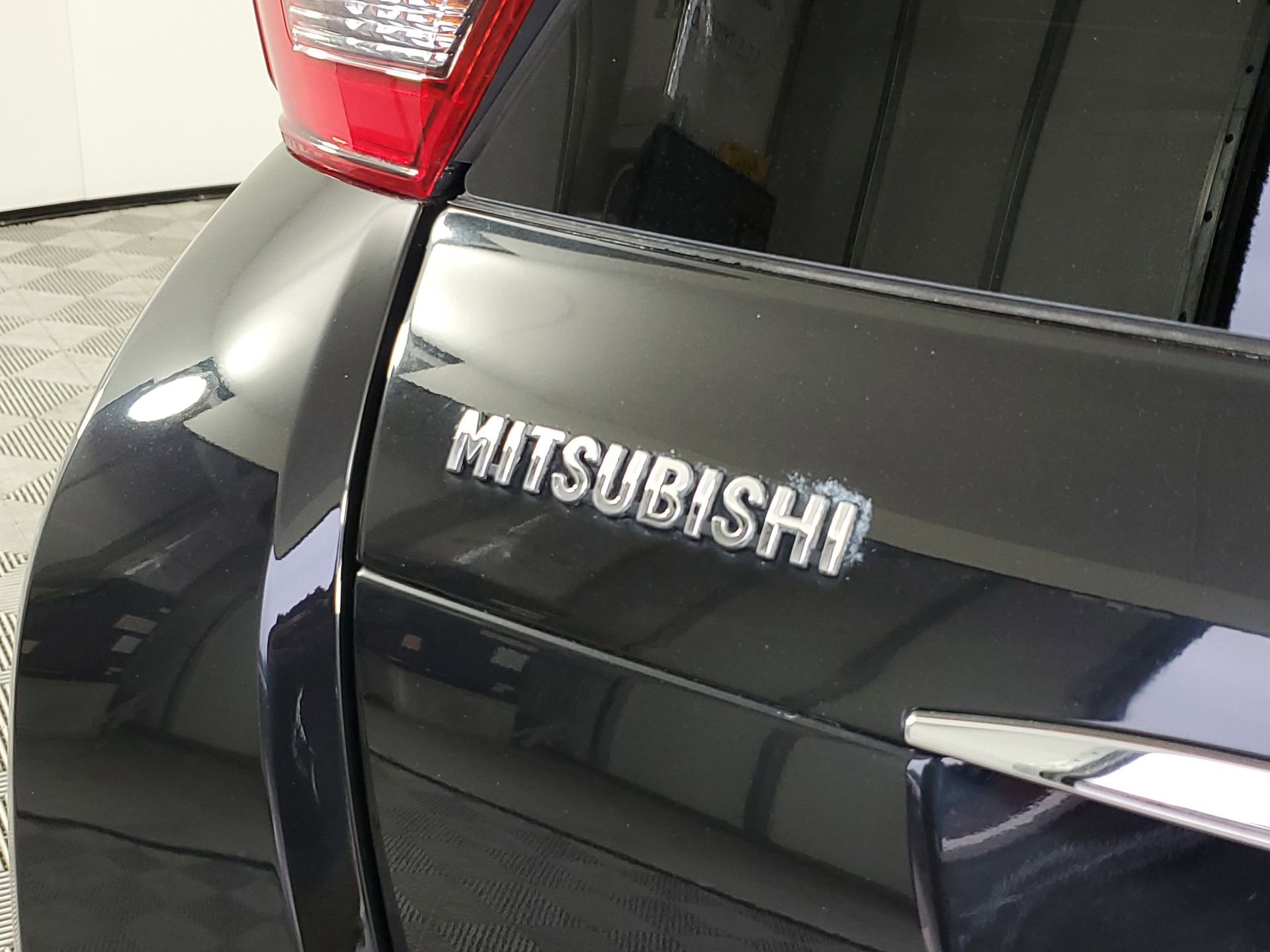 Used 2019 Mitsubishi Eclipse Cross SE image 19