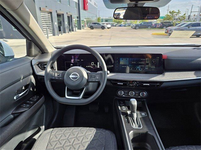 New 2025 Nissan Kicks SV w/ SV Premium Package image 13